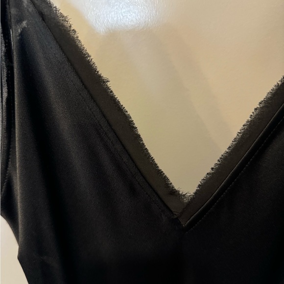 Frame Sm Petite Satin Long Tank Black - Picture 6 of 9